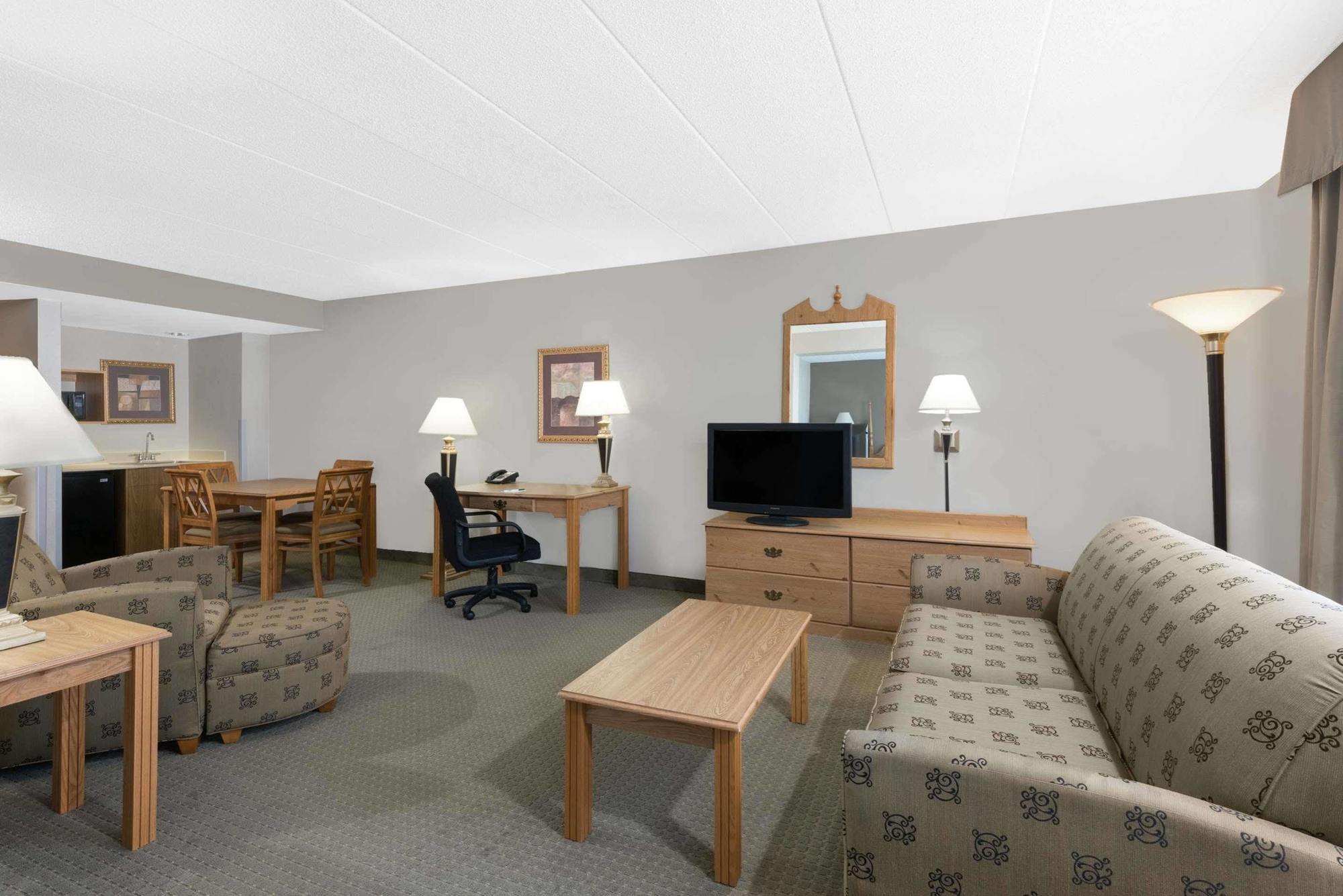 Wingate By Wyndham Mechanicsburg Exterior foto